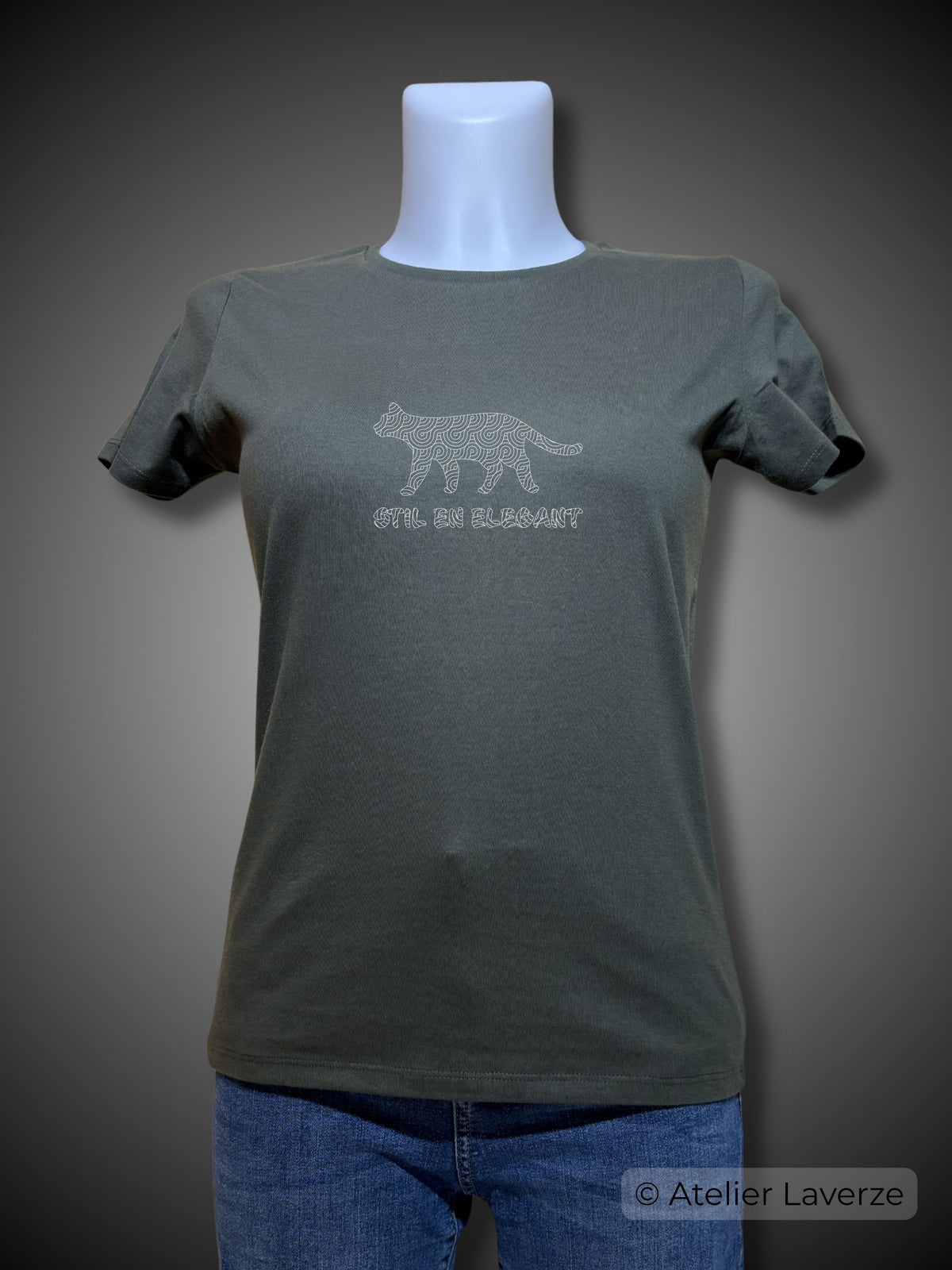 Damen T-Shirt / Stilvoll und Elegant