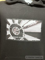 DARTS IN BLACK & WHITE (sweater heren)