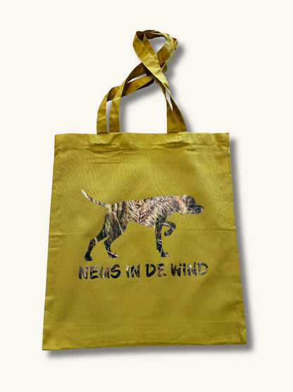 Shopper / Neus in de Wind