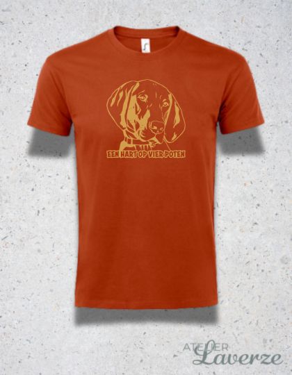 HART OP VIER POTEN (Unisex t-shirt)